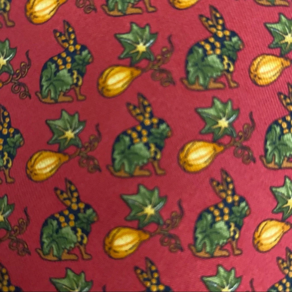 Salvatore Ferragamo Silk Red Holiday Abstract Festive Bunny Tie